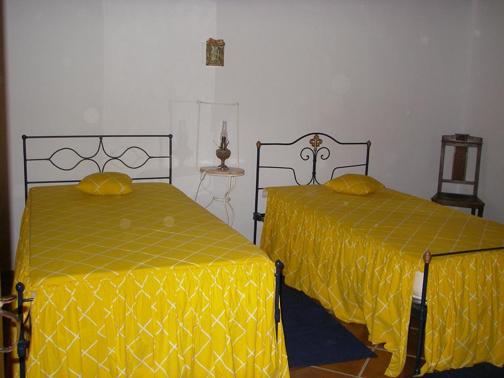 Villa Casa Do Avo Zezinho Telheiro Esterno foto